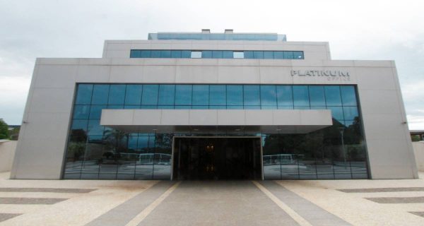 FACHADA EDIFÍCIO PLATINUM OFFICE - CAMINHA SOCIEDADE DE ADVOGADOS